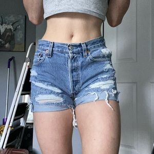 Custom Hand Distressed Levi 501 Shorts!